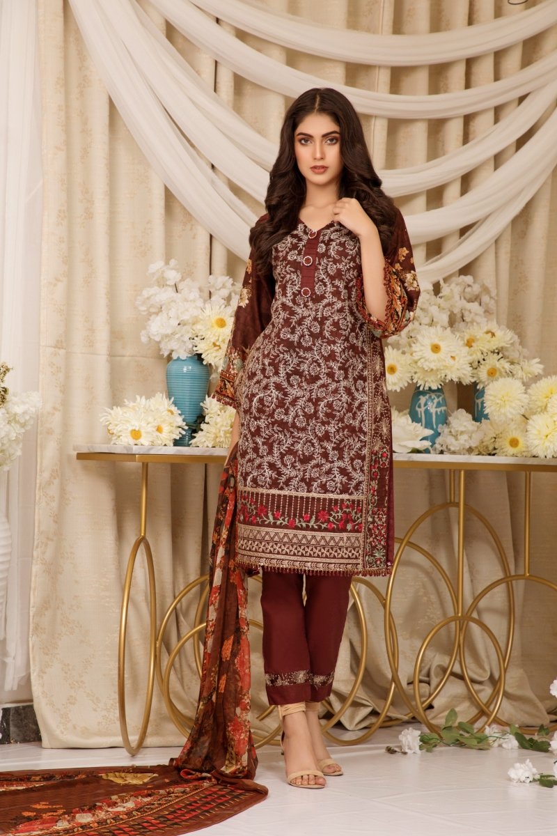 Shalwar Kameez & Lawn suit collection | IshDeena