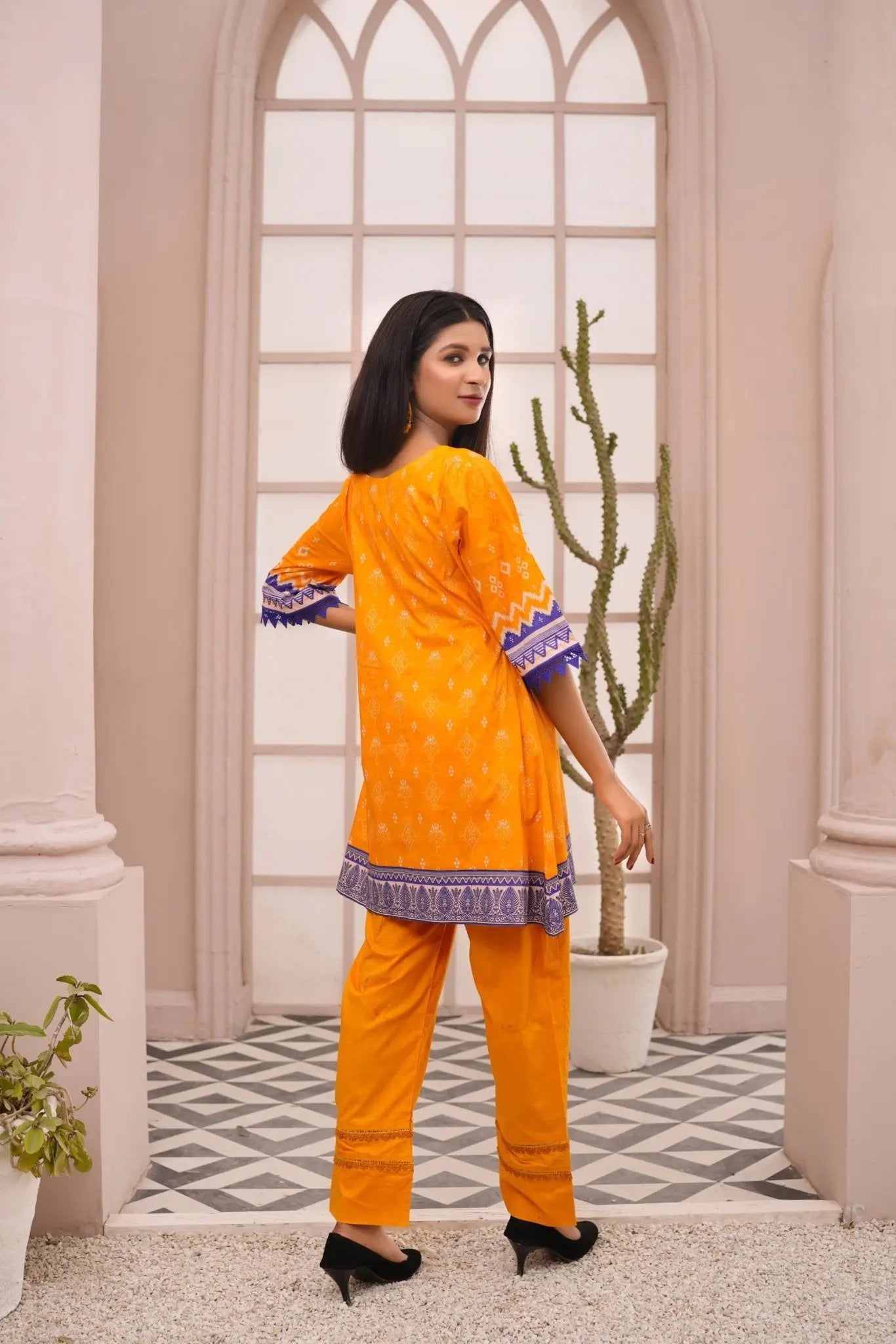 IshDeena Indian Kurtis for Women: Stylish Long Shirt, 100% Cotton, Casual & Festive M-3XL - Indian Tunic Tops for Ladies - IshDeena