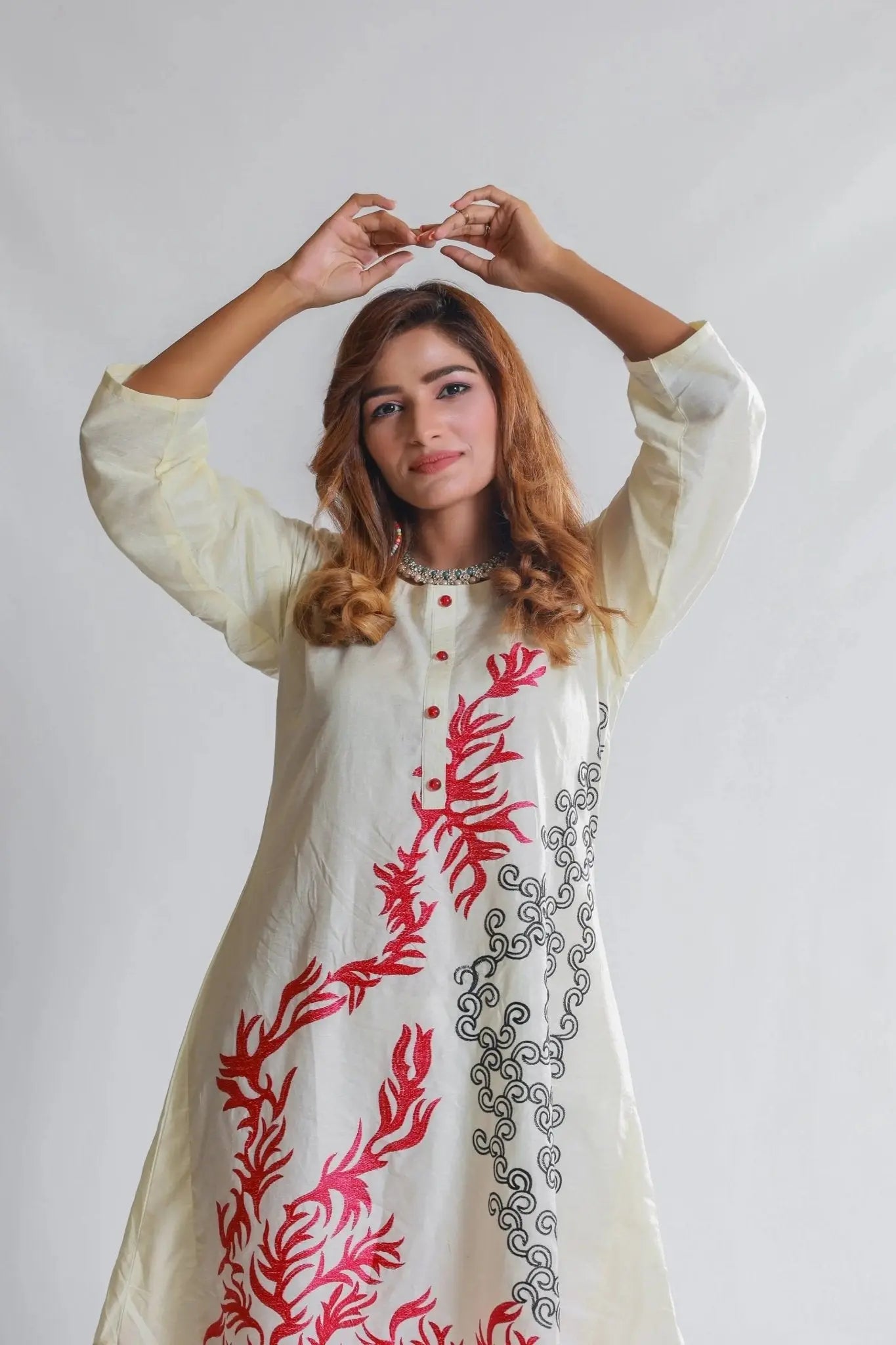 IshDeena Indian Kurtis for Women Indian Style Cotton Tunics Womens Tops Summer Embroidered - IshDeena