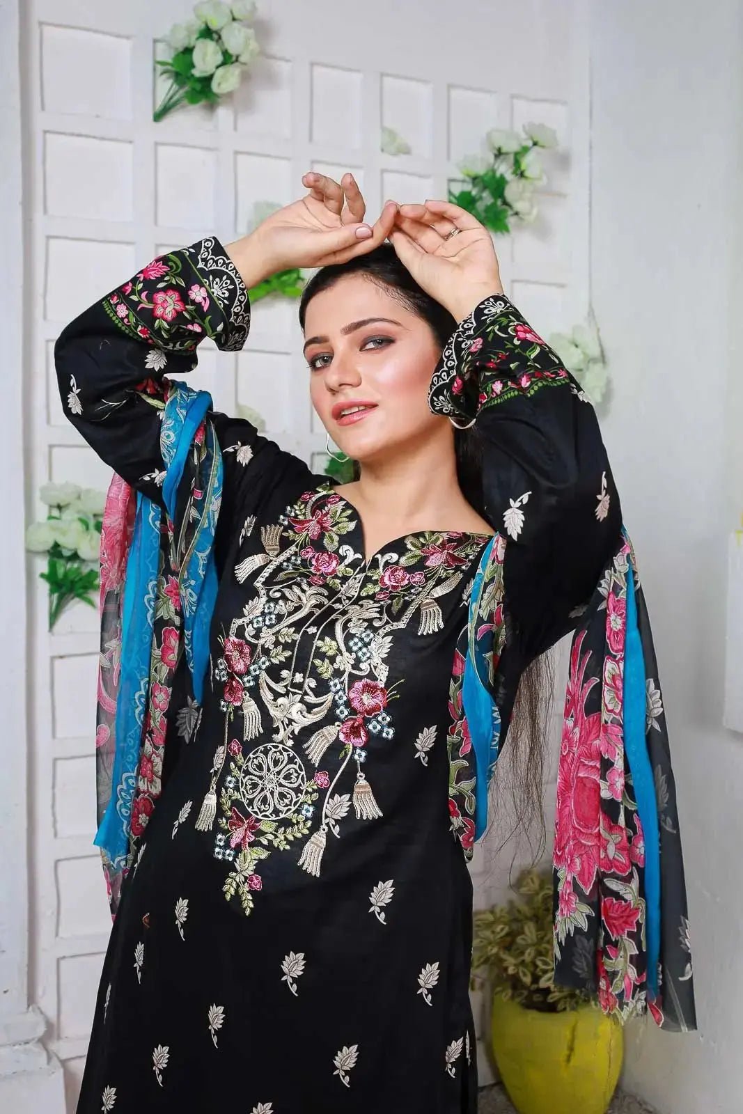 IshDeena Pakistani Lawn Salwar Kameez Indian Dresses for Women Ready to Wear Embroidered - IshDeena